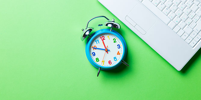 clock - When To Post On Social Media